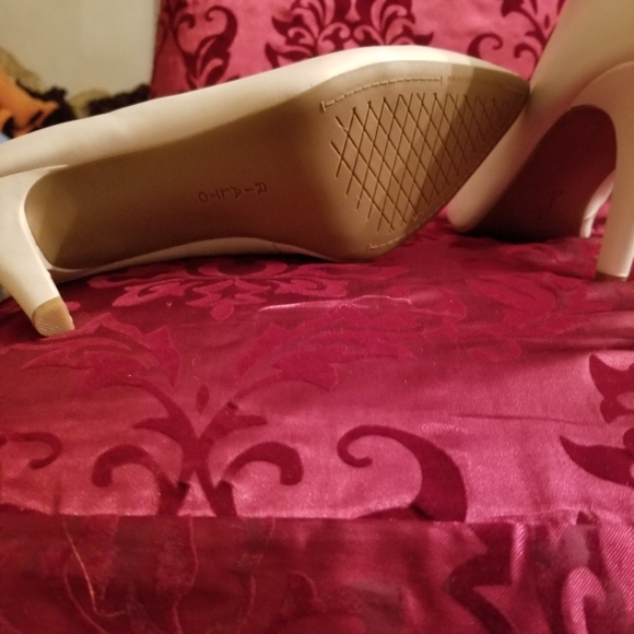 Booties - Picture 3 of 3